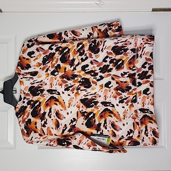 PLUS SIZE WESTBOUND WOMAN'S TOP - Picture 6 of 10